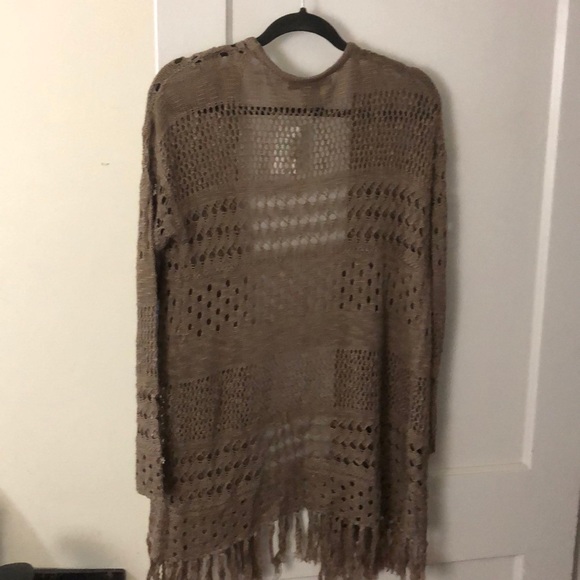 Crocheted Fringed Edged Cardigan - Picture 3 of 3